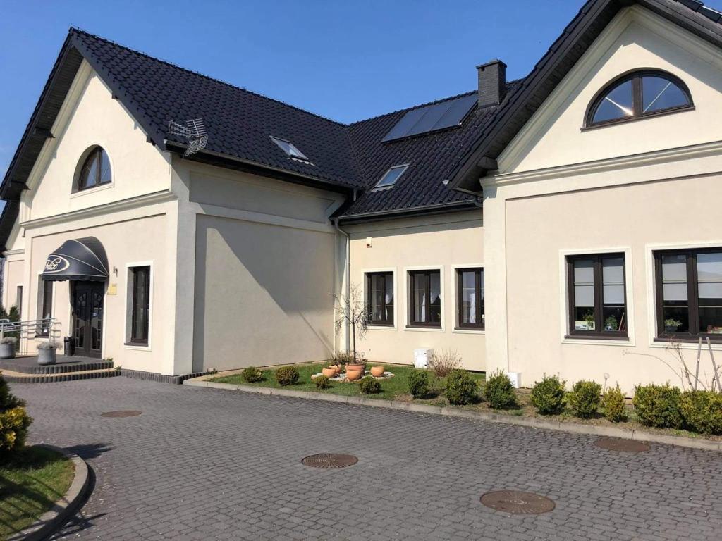 Pokoje Felix Słupsk Eksteriør billede